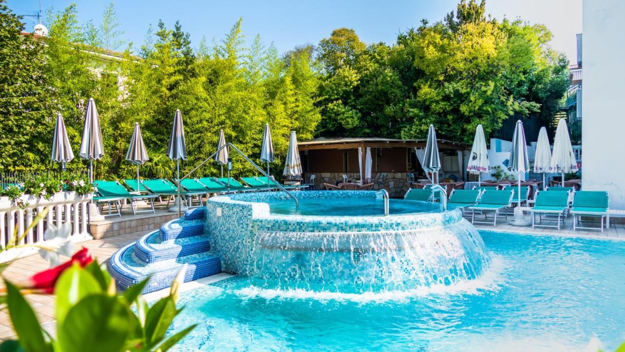 Hotel Smeraldo Lazise Bagian luar foto