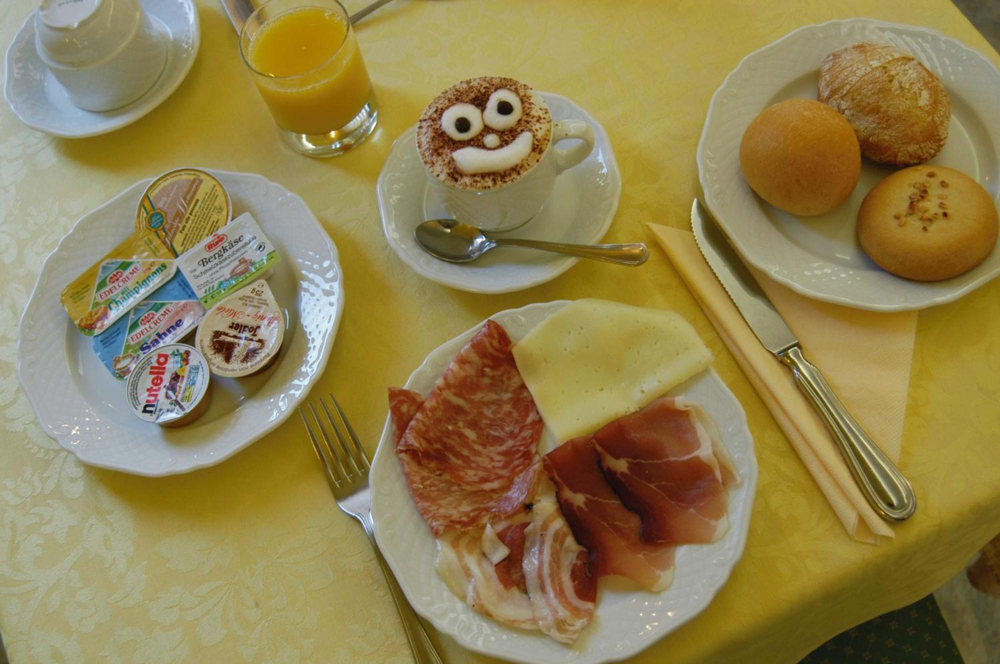 Hotel Smeraldo Lazise Bagian luar foto