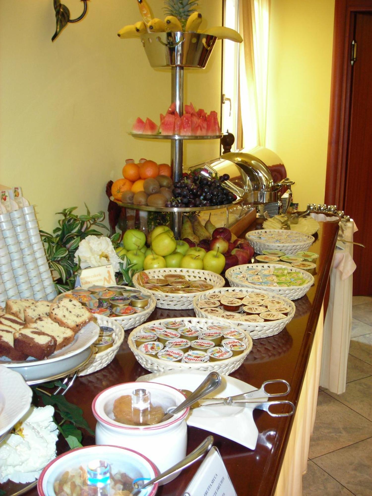 Hotel Smeraldo Lazise Bagian luar foto