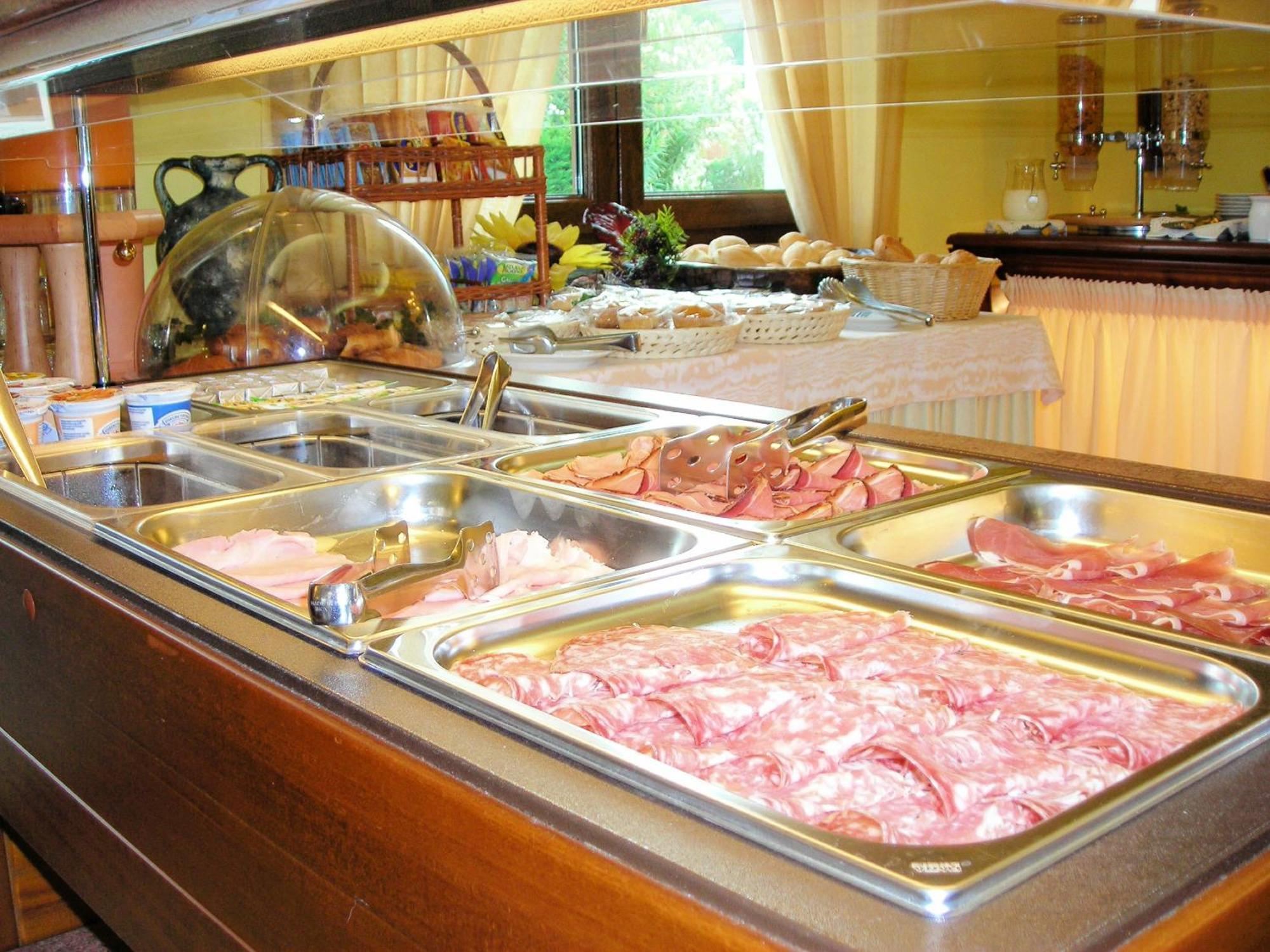 Hotel Smeraldo Lazise Bagian luar foto