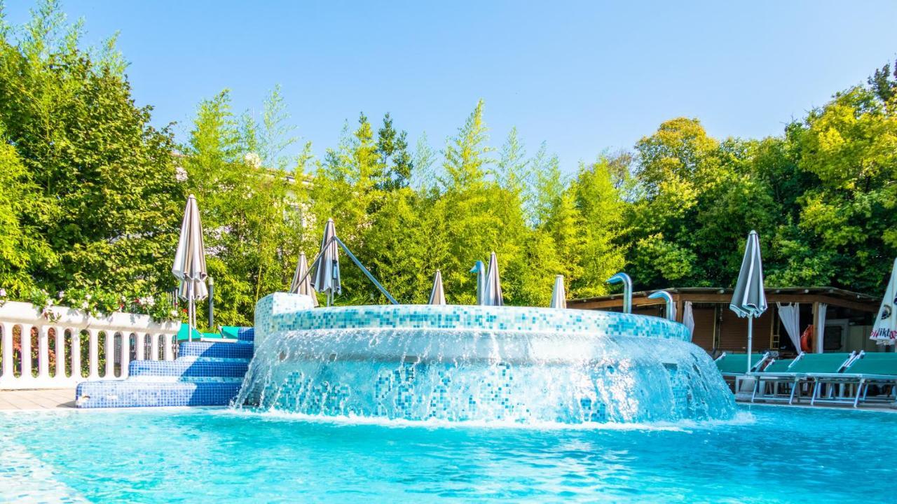 Hotel Smeraldo Lazise Bagian luar foto